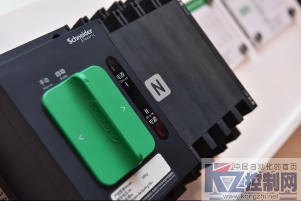【新闻稿】穿越经典 聚势同行——施耐德万高2016全国巡展火热进行中697.png